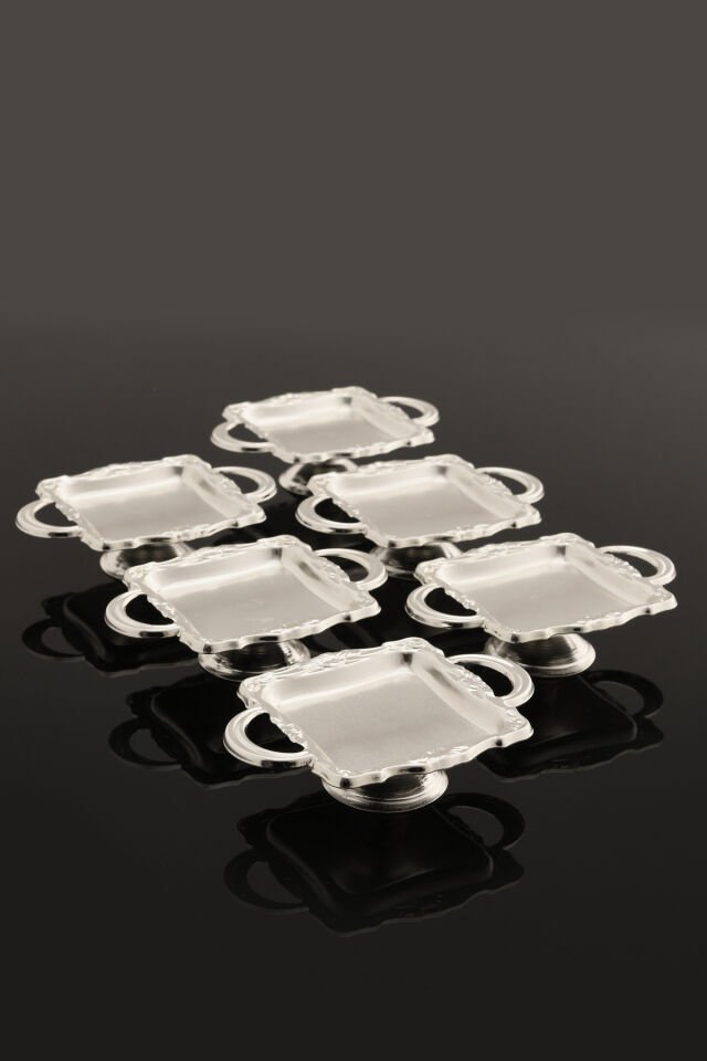 Giallo'S Gümüş 6'lı Set Şekerlik Lokumluk Çerezlik Kahve Yanı Sunumluk Dekoratif Kulplu Kare Kase