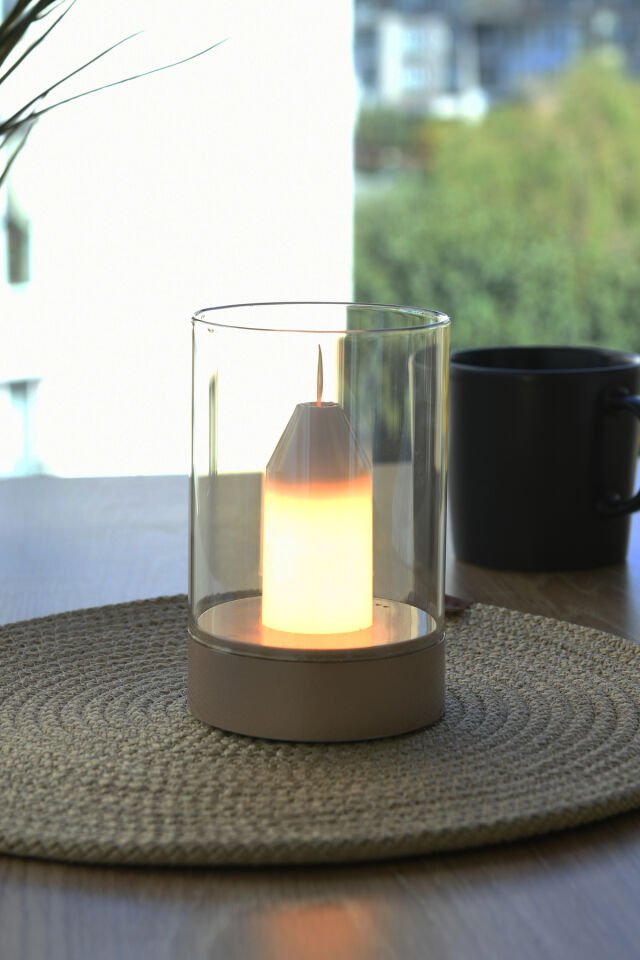 Mum Efektli Şarjlı Dokunmatik Masa Lambası Abajur Gece Lambası 3 Işık Rengi Dim Özellikli Kendil