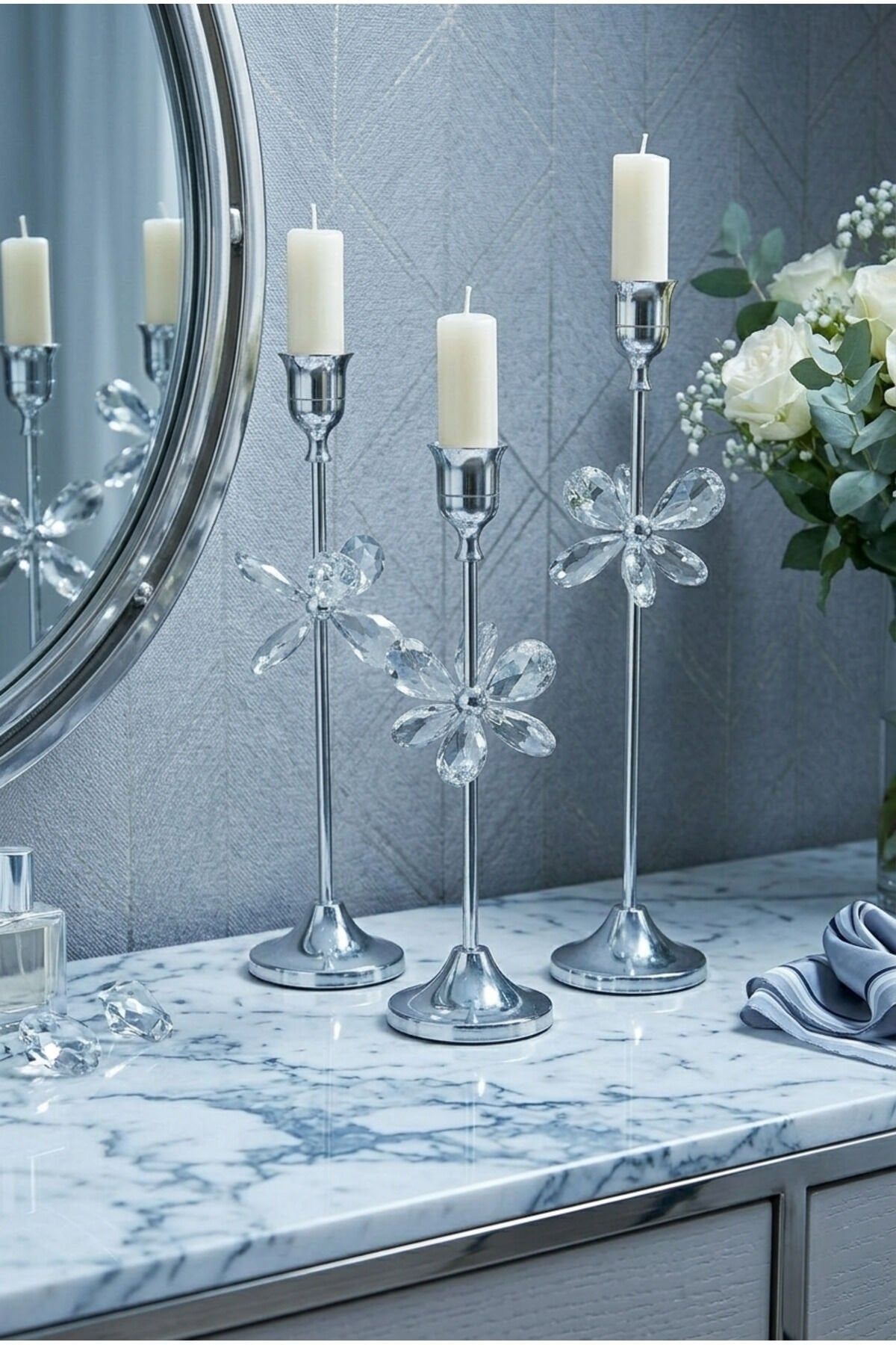 Velno Gümüş Mumluk Dekoratif Şamdan Paslanmaz Kaplama Kristal Taş Detaylı Modern ve Klasik Mum Tutacağı